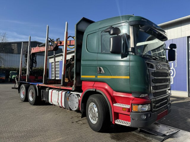 Scania R560 6x4 Holztransport Kran LOGLIFT HIAB 140S79R - Kokvedējs, Kravas auto ar manipulatoru: foto 1 Scania R560 6x4 Holztransport Kran LOGLIFT HIAB 140S79R - Kokvedējs, Kravas auto ar manipulatoru: foto 1
