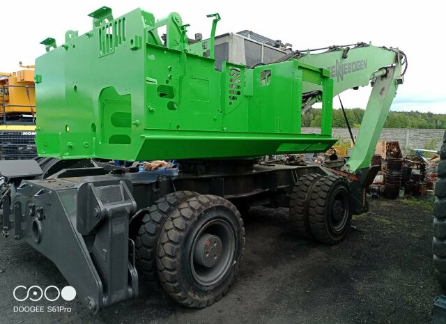 Sennebogen 818-E Umschlagbagger - 83 Ton - mit Greifer - Riteņu ekskavators: foto 3 Sennebogen 818-E Umschlagbagger - 83 Ton - mit Greifer - Riteņu ekskavators: foto 3
