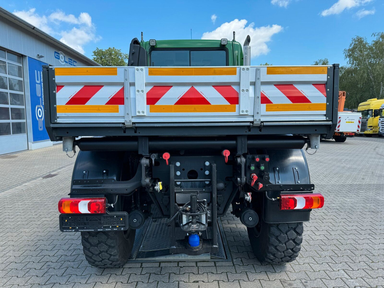 Unimog U435 Kipper mit Reifendruckregelanlage - Kravas automašīna pašizgāzējs: foto 5 Unimog U435 Kipper mit Reifendruckregelanlage - Kravas automašīna pašizgāzējs: foto 5