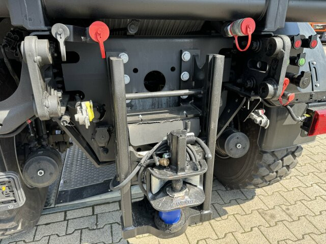 Unimog U435 Kipper mit Reifendruckregelanlage - Kravas automašīna pašizgāzējs: foto 5 Unimog U435 Kipper mit Reifendruckregelanlage - Kravas automašīna pašizgāzējs: foto 5
