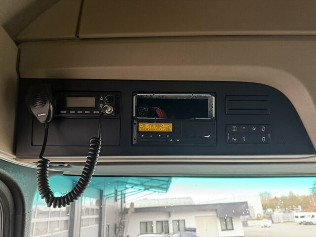 Mercedes-Benz ACTROS 1846 4x4 HAD Euro 6 Kipphydraulik - Vilcējs: foto 4 Mercedes-Benz ACTROS 1846 4x4 HAD Euro 6 Kipphydraulik - Vilcējs: foto 4