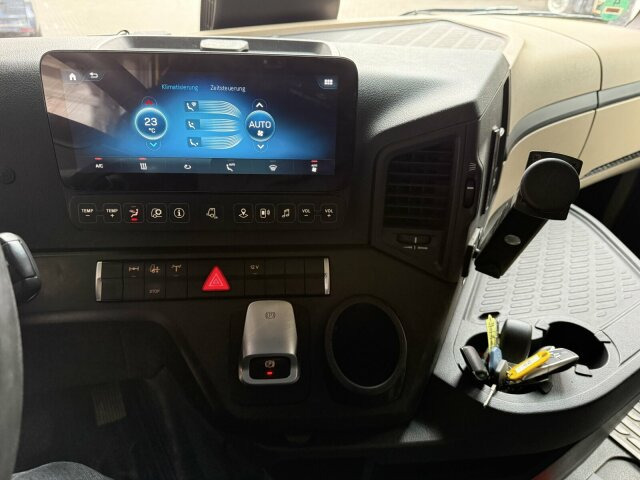 Mercedes-Benz ACTROS 1846 4x4 HAD Euro 6 Kipphydraulik - Vilcējs: foto 3 Mercedes-Benz ACTROS 1846 4x4 HAD Euro 6 Kipphydraulik - Vilcējs: foto 3