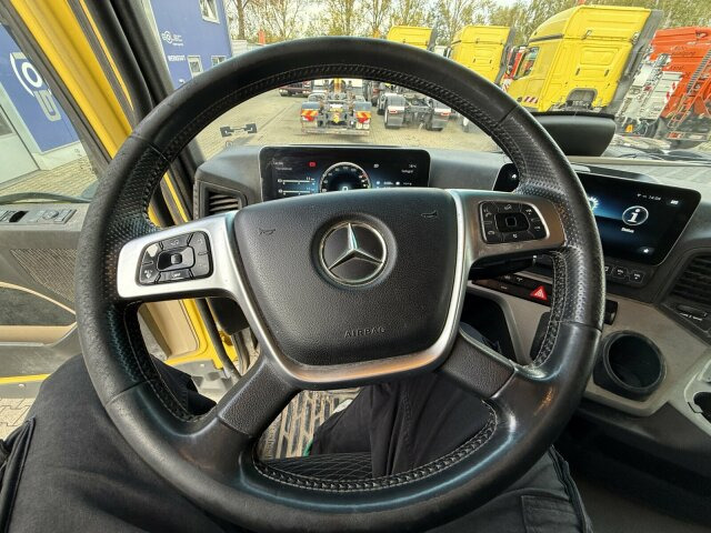 Vilcējs Mercedes-Benz ACTROS 1846 4x4 HAD Euro 6 Kipphydraulik: foto 15 Vilcējs Mercedes-Benz ACTROS 1846 4x4 HAD Euro 6 Kipphydraulik: foto 15