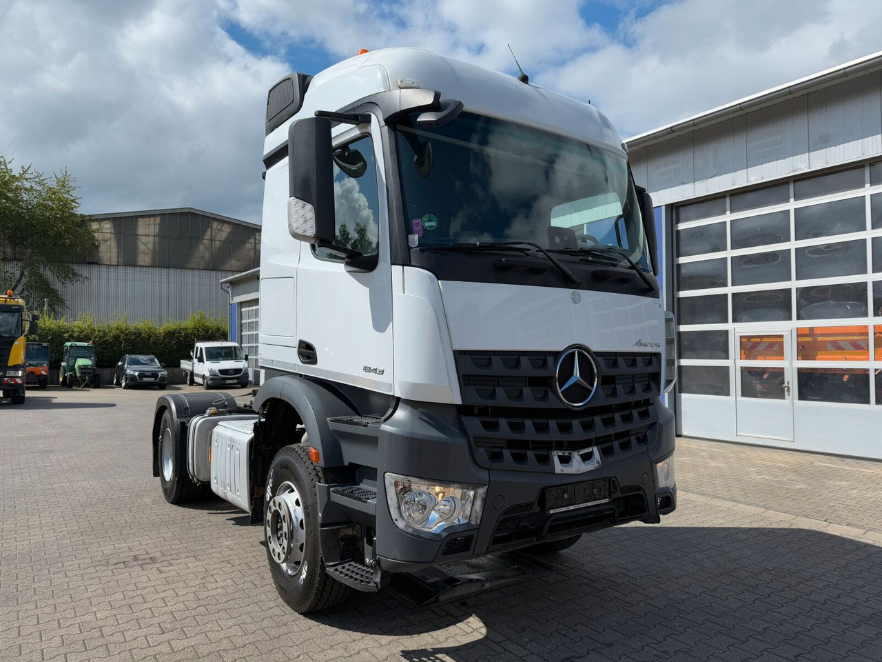 Mercedes-Benz Arocs 1843 4x2 SZM Euro 6 Kipphydraulik - Vilcējs: foto 1 Mercedes-Benz Arocs 1843 4x2 SZM Euro 6 Kipphydraulik - Vilcējs: foto 1