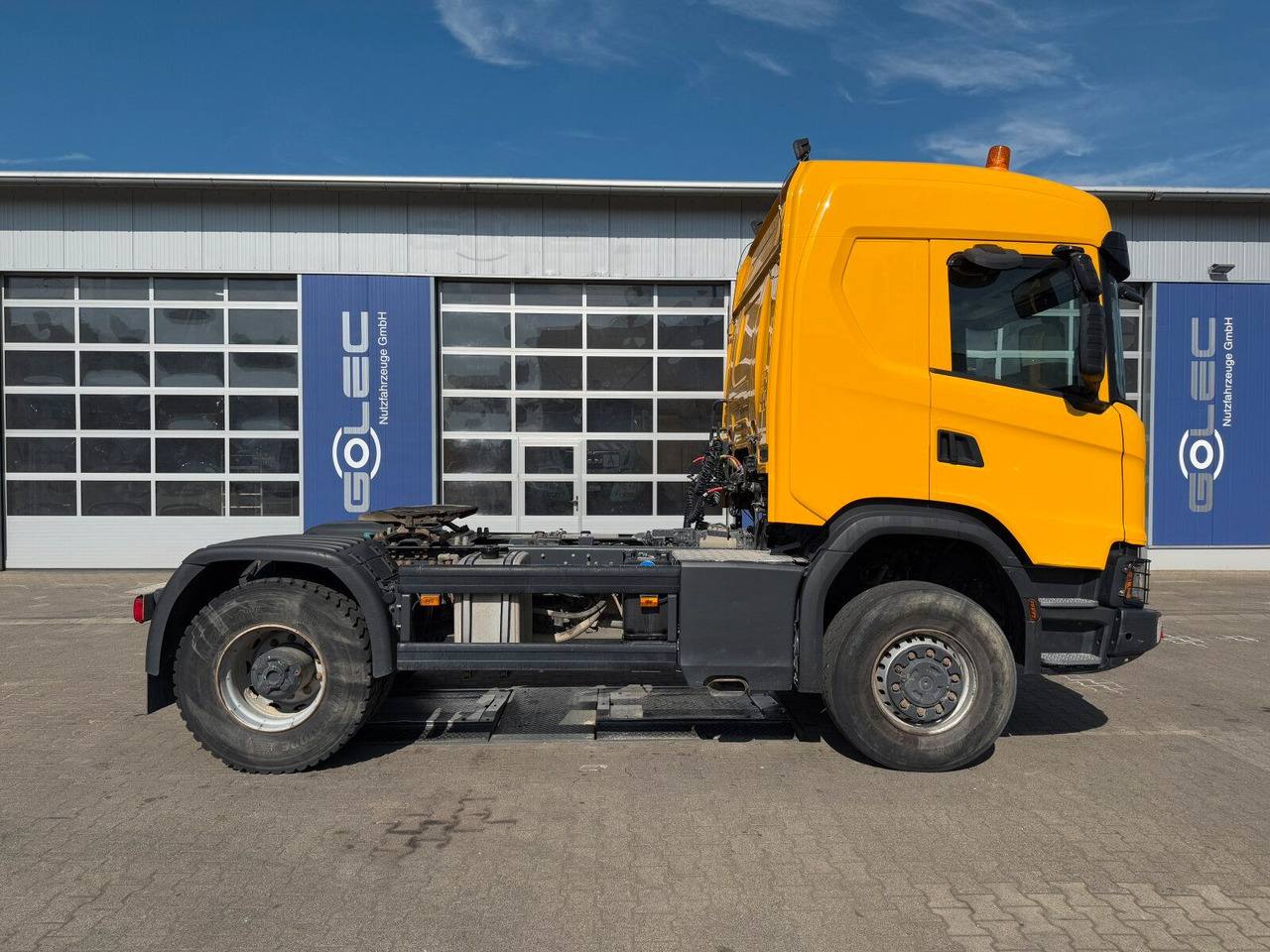Scania G450 XT 4x4 Euro 6 SZM Kipphydraulik Blatt/ Luft - Vilcējs: foto 2 Scania G450 XT 4x4 Euro 6 SZM Kipphydraulik Blatt/ Luft - Vilcējs: foto 2