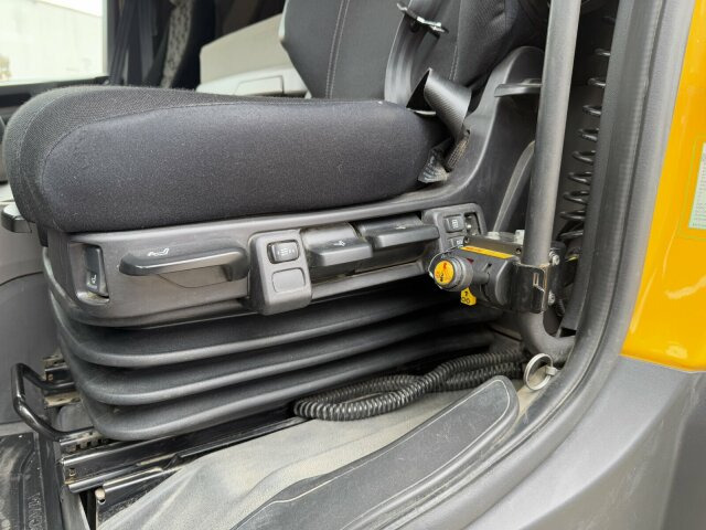 Scania G450 XT 4x4 Euro 6 SZM Kipphydraulik Blatt/ Luft - Vilcējs: foto 5 Scania G450 XT 4x4 Euro 6 SZM Kipphydraulik Blatt/ Luft - Vilcējs: foto 5