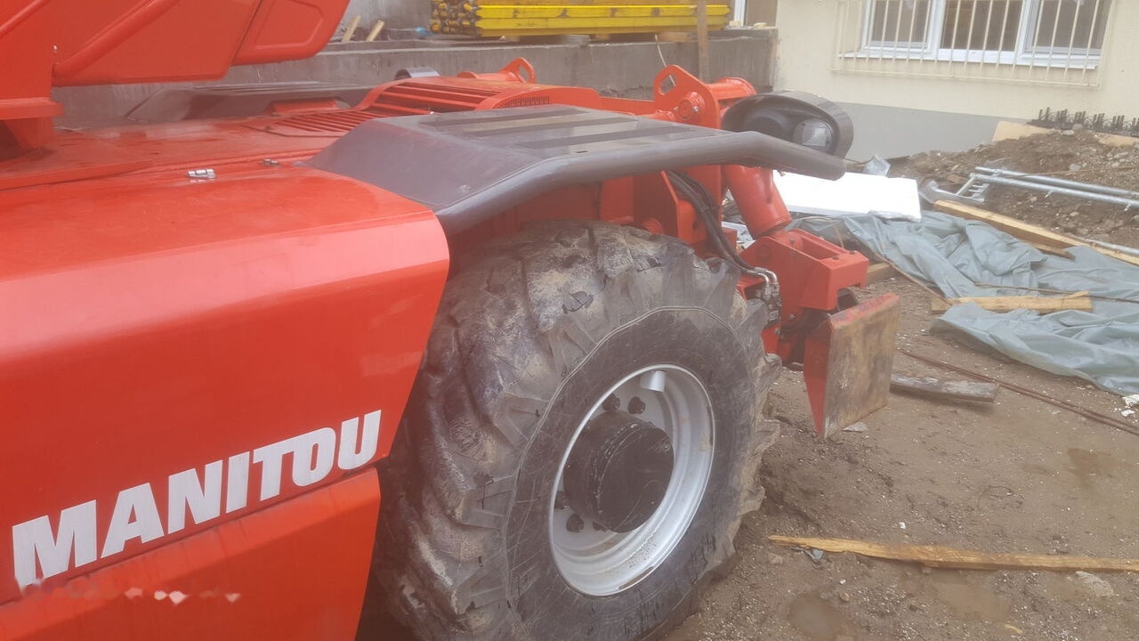 Manitou MRT2540+ - Teleskopiskais iekrāvējs: foto 5 Manitou MRT2540+ - Teleskopiskais iekrāvējs: foto 5