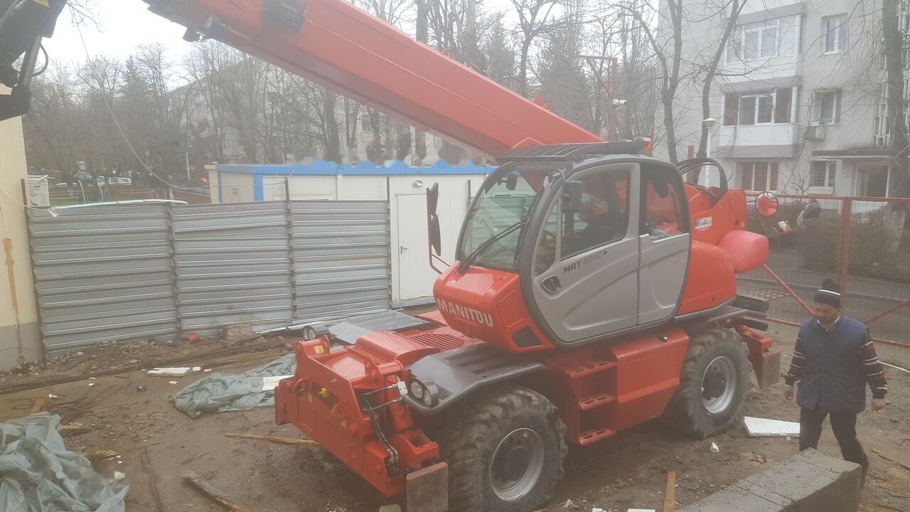 Manitou MRT2540+ - Teleskopiskais iekrāvējs: foto 1 Manitou MRT2540+ - Teleskopiskais iekrāvējs: foto 1