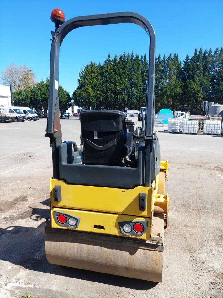 Bomag BW 120 AD-5 - Ceļu veltnis: foto 3 Bomag BW 120 AD-5 - Ceļu veltnis: foto 3