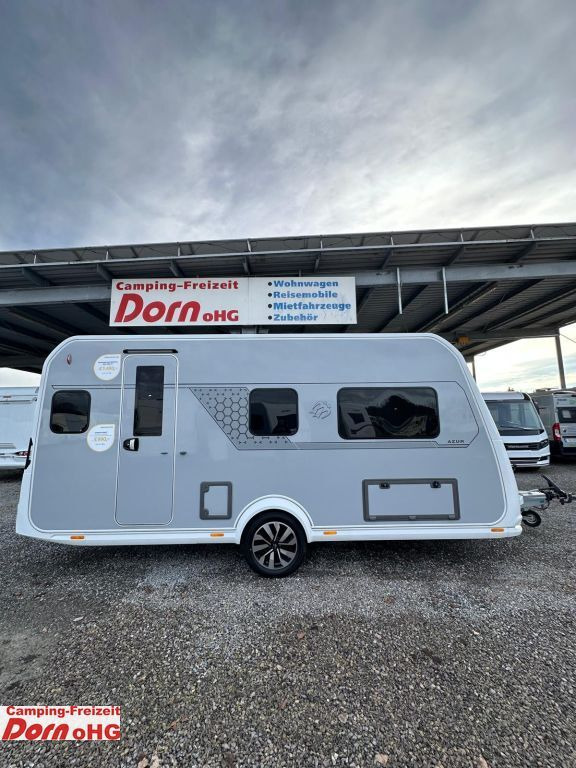 Knaus Azur 460 EU ehem. Messefahrzeug Knaus Azur 460 EU ehem. Messefahrzeug - Dzīvojamais treileris: foto 1 Knaus Azur 460 EU ehem. Messefahrzeug Knaus Azur 460 EU ehem. Messefahrzeug - Dzīvojamais treileris: foto 1