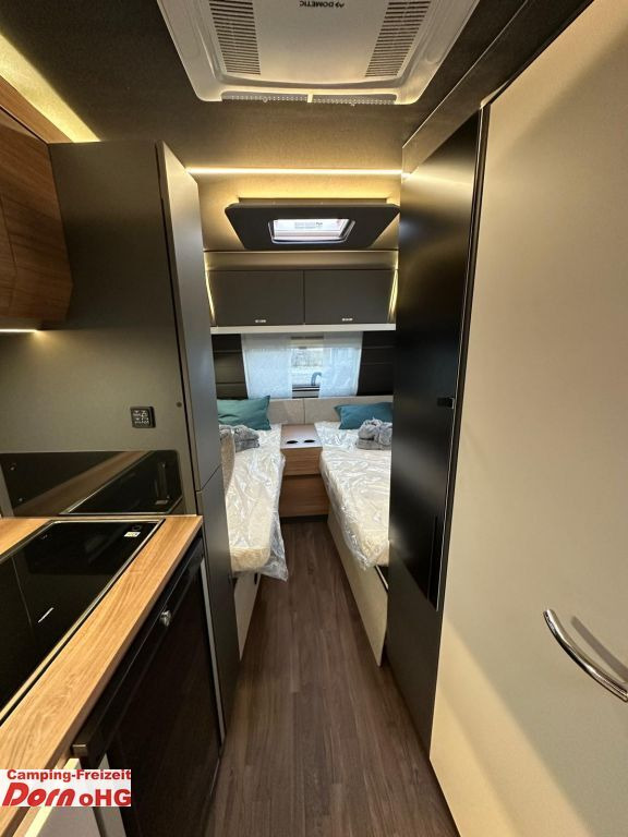 Jaunā Dzīvojamais treileris Knaus Azur 460 EU ehem. Messefahrzeug: foto 15