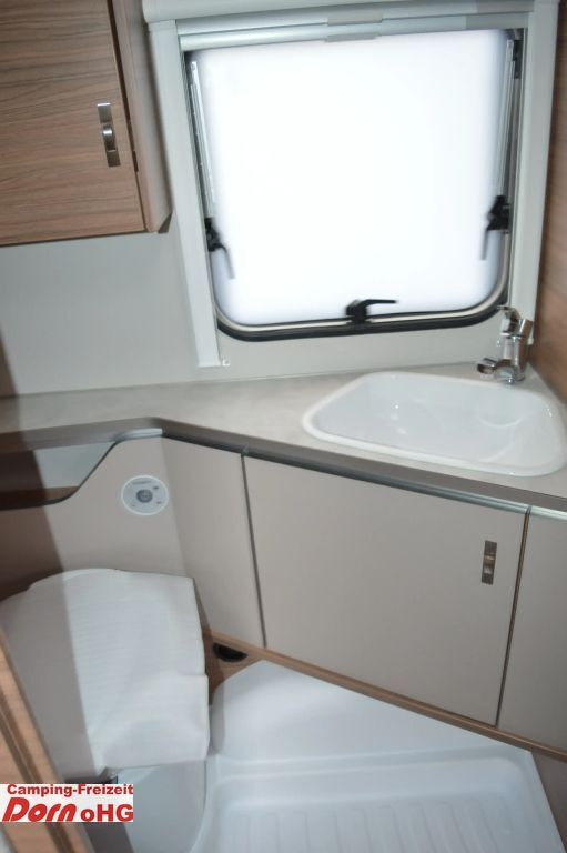 Dzīvojamais treileris Knaus Sport 400 LK Design Paket: foto 13 Dzīvojamais treileris Knaus Sport 400 LK Design Paket: foto 13