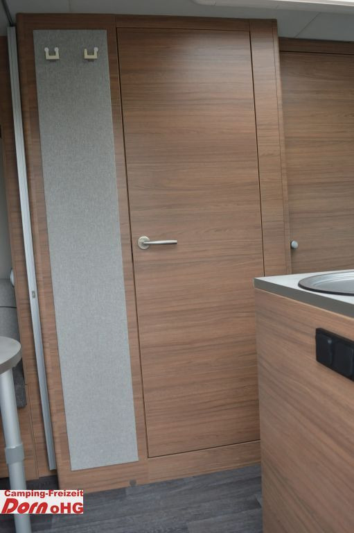 Dzīvojamais treileris Knaus Sport 400 LK Design Paket: foto 9 Dzīvojamais treileris Knaus Sport 400 LK Design Paket: foto 9