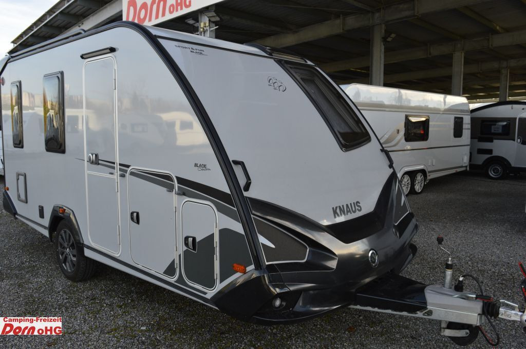 Knaus Sport&Fun 480 QL Black Selection Dachklima - Dzīvojamais treileris: foto 3 Knaus Sport&Fun 480 QL Black Selection Dachklima - Dzīvojamais treileris: foto 3