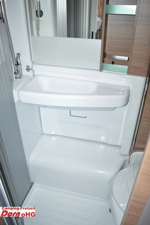 Jaunā Daļēji integrētais kemperis Knaus VAN WAVE 640 MEG VANSATION 163 PS/Schalter/4 Per: foto 24