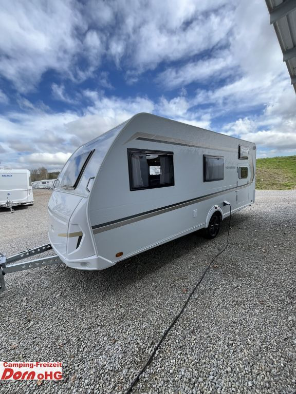 Weinsberg CaraOne 550 QDK Deckenschränke Weinsberg CaraOne 550 QDK Deckenschränke - Dzīvojamais treileris: foto 5 Weinsberg CaraOne 550 QDK Deckenschränke Weinsberg CaraOne 550 QDK Deckenschränke - Dzīvojamais treileris: foto 5