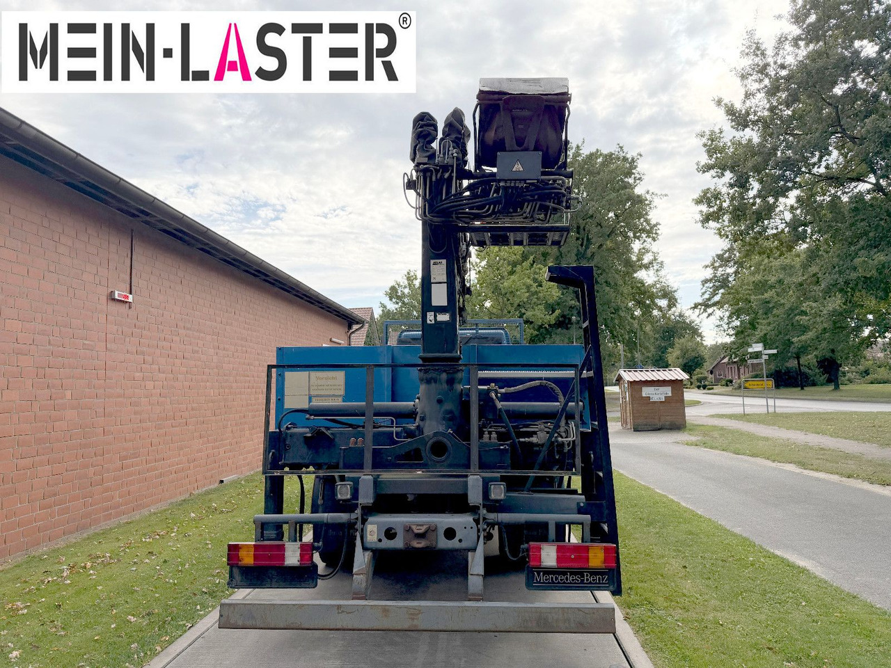 Bortu kravas automašīna/ Platforma, Kravas auto ar manipulatoru Mercedes-Benz 1823 Atego Atlas 105.2 1.Hand nur 226.000 km: foto 14