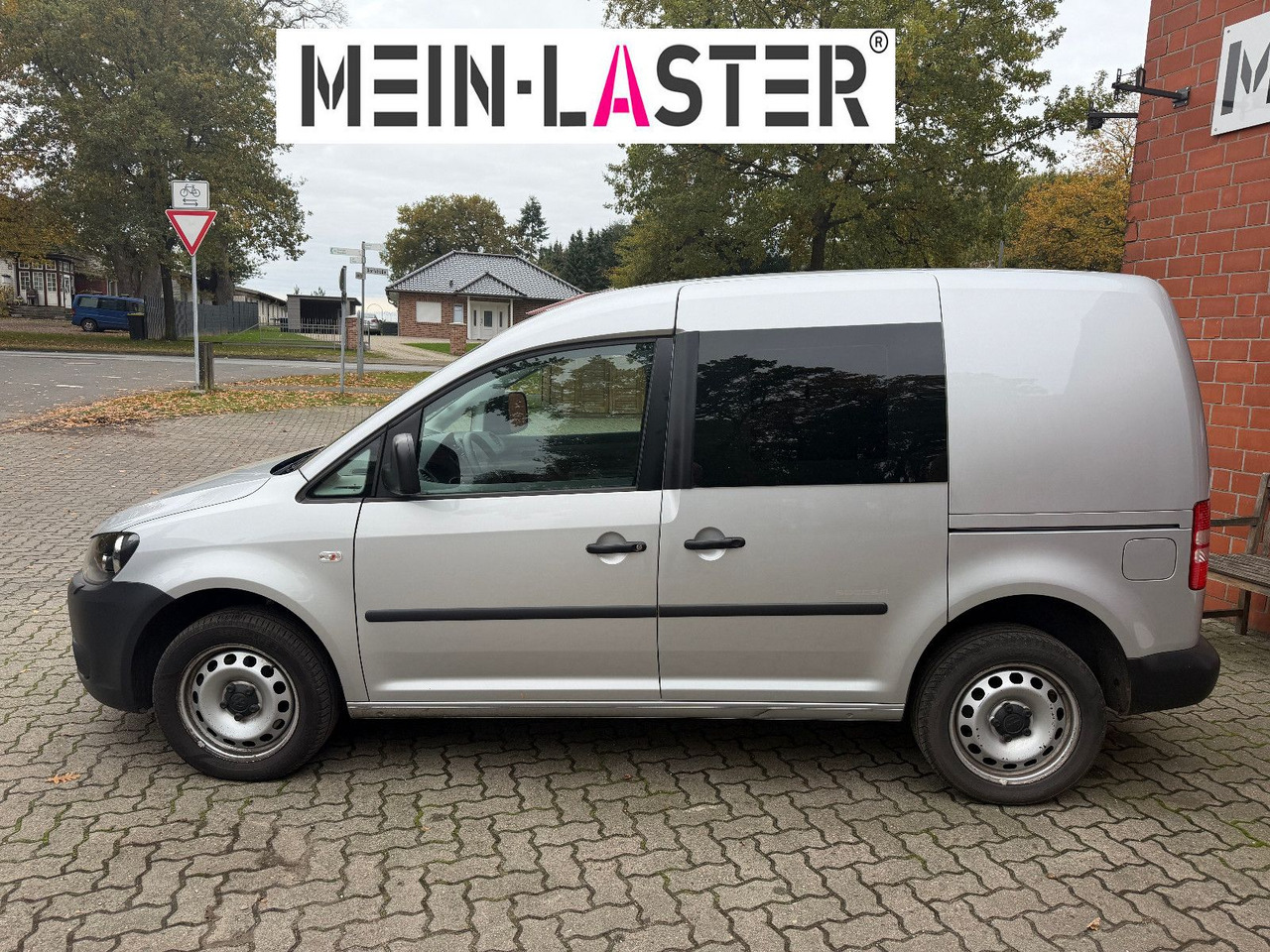 Volkswagen Caddy 2.0 TDI Kasten Soccer 4Motion Automatik - Mazs furgons: foto 4 Volkswagen Caddy 2.0 TDI Kasten Soccer 4Motion Automatik - Mazs furgons: foto 4