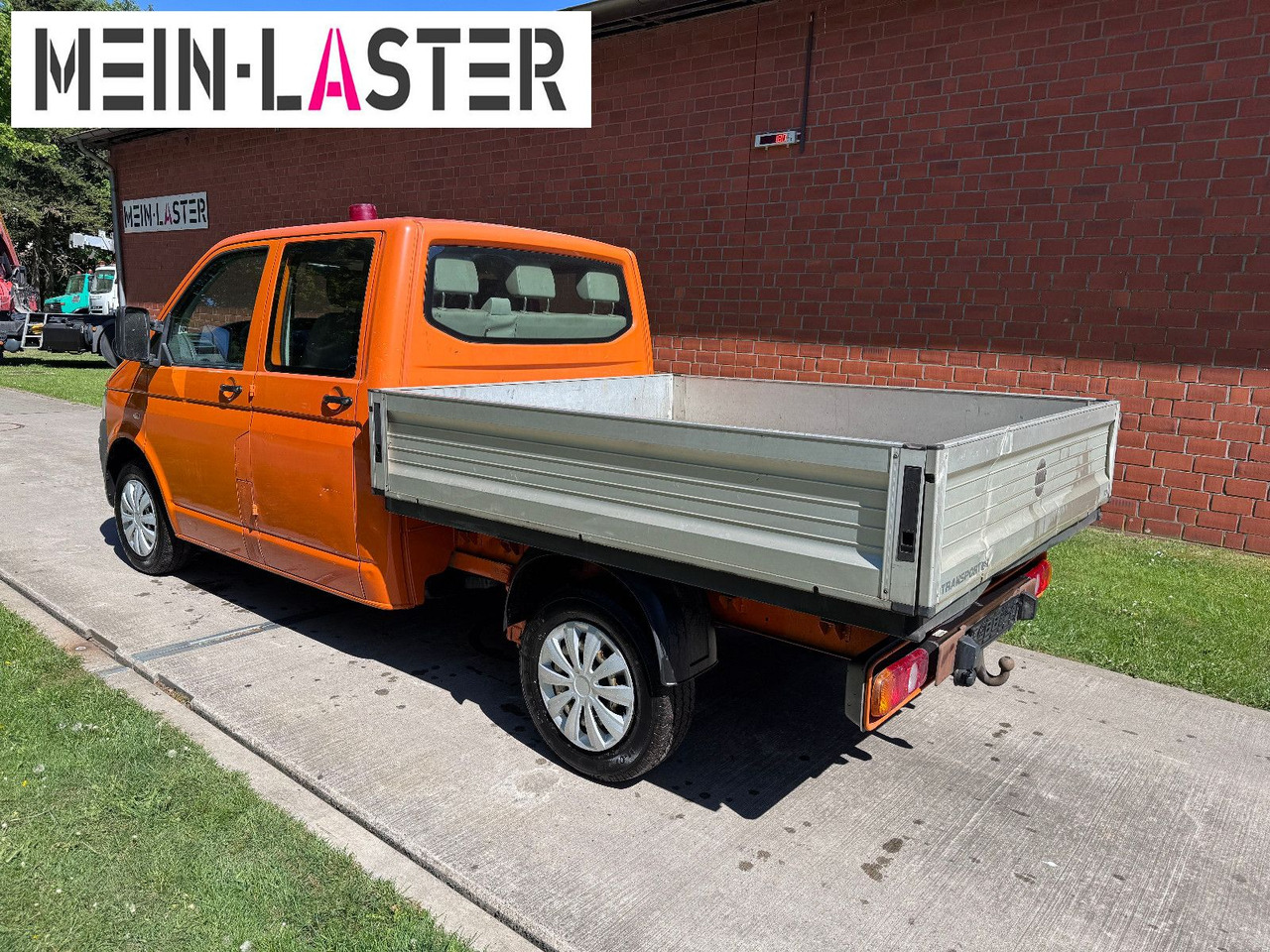 Volkswagen T5 2.0 TDI Doka Pritsche 6 Sitzer AHK - Automašīna ar kravas platformu, Kravas-pasažieru furgons: foto 5 Volkswagen T5 2.0 TDI Doka Pritsche 6 Sitzer AHK - Automašīna ar kravas platformu, Kravas-pasažieru furgons: foto 5