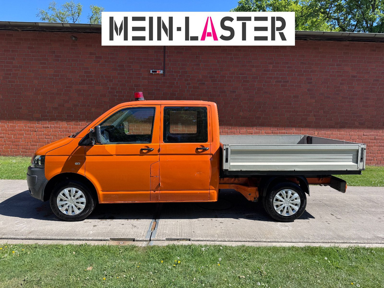 Volkswagen T5 2.0 TDI Doka Pritsche 6 Sitzer AHK - Automašīna ar kravas platformu, Kravas-pasažieru furgons: foto 4 Volkswagen T5 2.0 TDI Doka Pritsche 6 Sitzer AHK - Automašīna ar kravas platformu, Kravas-pasažieru furgons: foto 4