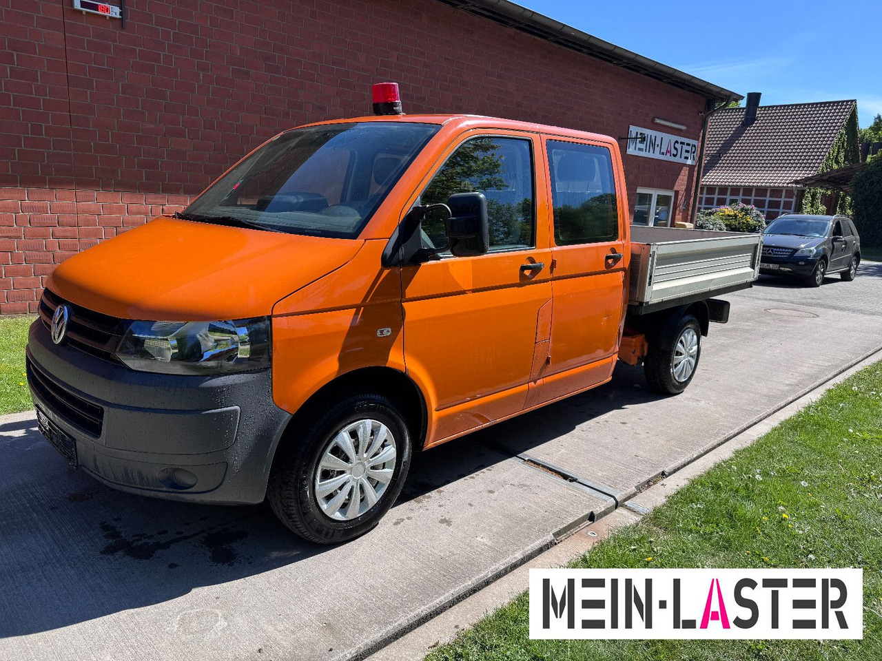 Volkswagen T5 2.0 TDI Doka Pritsche 6 Sitzer AHK - Automašīna ar kravas platformu, Kravas-pasažieru furgons: foto 2 Volkswagen T5 2.0 TDI Doka Pritsche 6 Sitzer AHK - Automašīna ar kravas platformu, Kravas-pasažieru furgons: foto 2