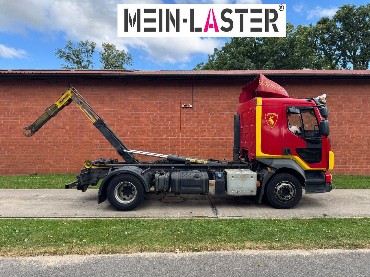 Volvo FL 250 Palfinger T10Duo City + StandardContainer - Pacēlājs ar āķi: foto 2 Volvo FL 250 Palfinger T10Duo City + StandardContainer - Pacēlājs ar āķi: foto 2