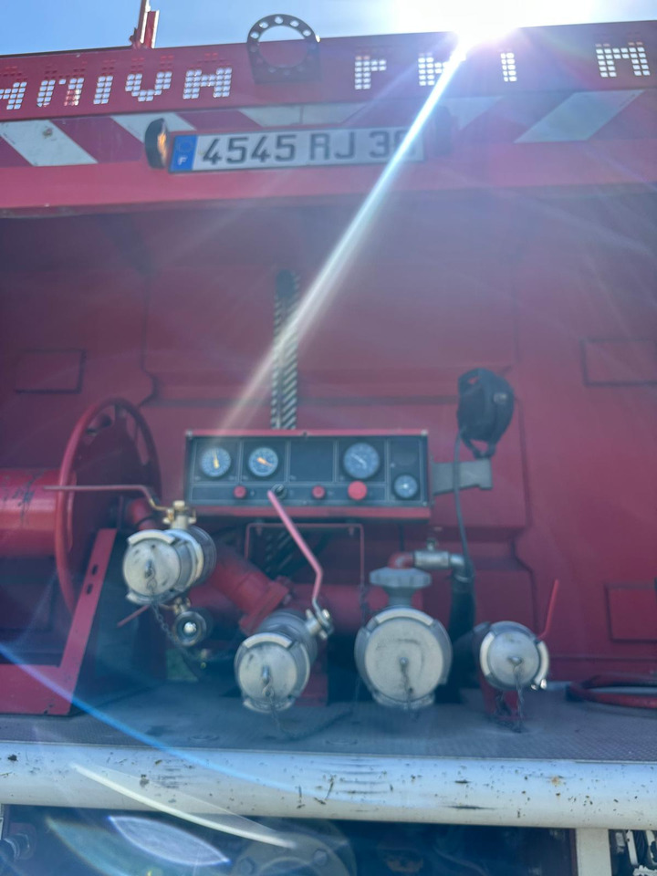 Ugunsdzēsēju mašīna RENAULT M180: foto 19