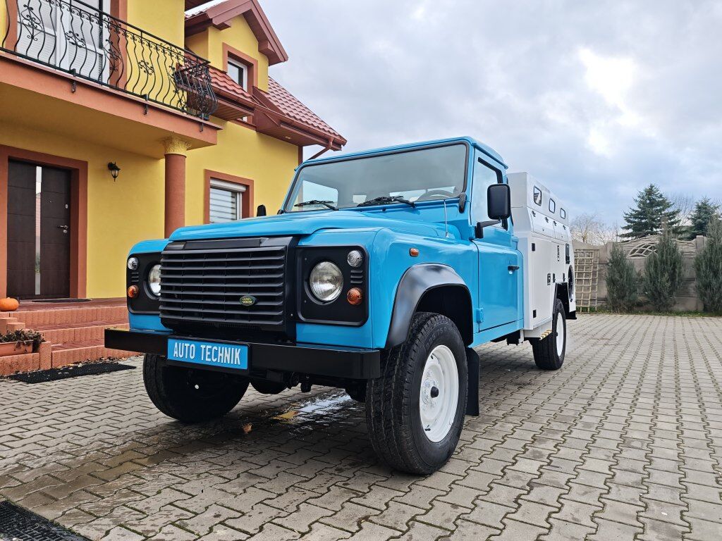 Land Rover Defender 130 RIVARD Premium - Asenizācijas mašīna: foto 1 Land Rover Defender 130 RIVARD Premium - Asenizācijas mašīna: foto 1