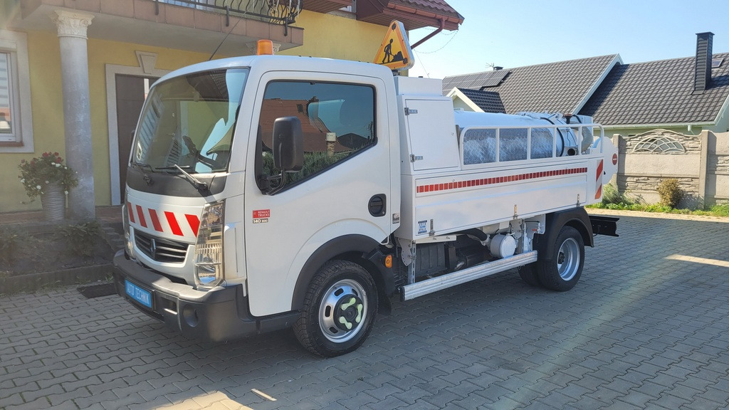 Renault Maxity 140dxi Kanalreiniger COMBI CLEANER VAACUM Hydrocureur - Asenizācijas mašīna: foto 2 Renault Maxity 140dxi Kanalreiniger COMBI CLEANER VAACUM Hydrocureur - Asenizācijas mašīna: foto 2