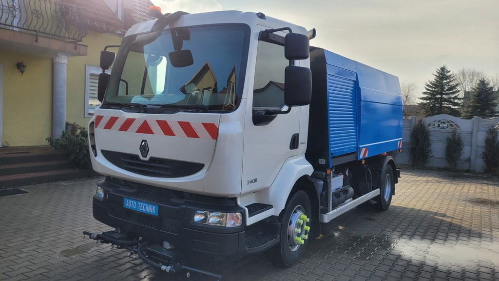 Renault Midlum 240dxi WATER STREET ROAD CLEANER Myjka TANK TRUCK - Ielu tīrīšanas mašīna: foto 3 Renault Midlum 240dxi WATER STREET ROAD CLEANER Myjka TANK TRUCK - Ielu tīrīšanas mašīna: foto 3