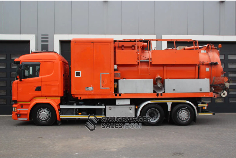 Scania R520 V8 KOKS MegaVac Loader 8000 Evo – Dry material unit - Asenizācijas mašīna: foto 2 Scania R520 V8 KOKS MegaVac Loader 8000 Evo – Dry material unit - Asenizācijas mašīna: foto 2
