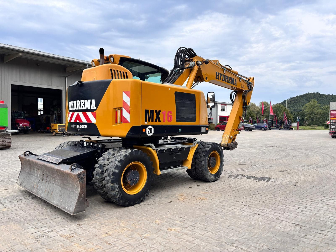 Hydrema MX 16 - Riteņu ekskavators: foto 3 Hydrema MX 16 - Riteņu ekskavators: foto 3