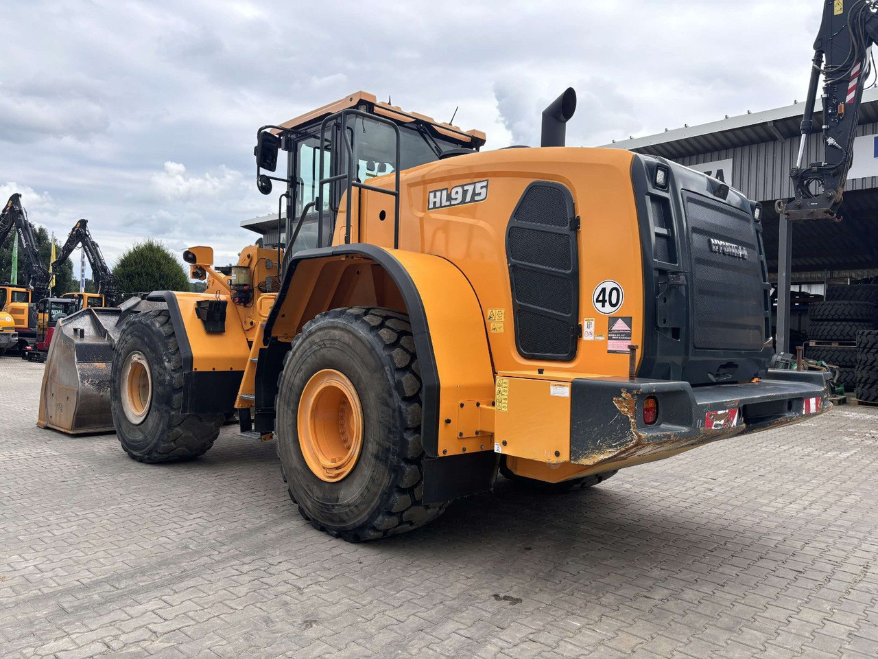 Hyundai HL975 - Riteņu iekrāvējs: foto 4 Hyundai HL975 - Riteņu iekrāvējs: foto 4