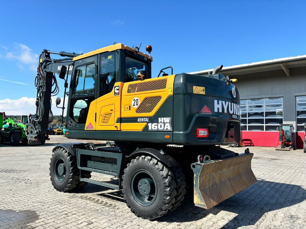 Hyundai HW160A - Riteņu ekskavators: foto 2 Hyundai HW160A - Riteņu ekskavators: foto 2