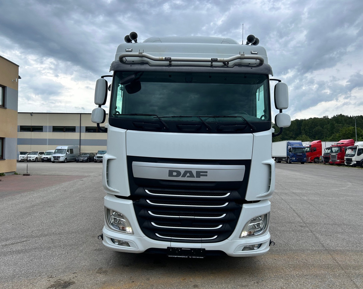 DAF XF510 - Kravas automašīna refrižerators: foto 3 DAF XF510 - Kravas automašīna refrižerators: foto 3