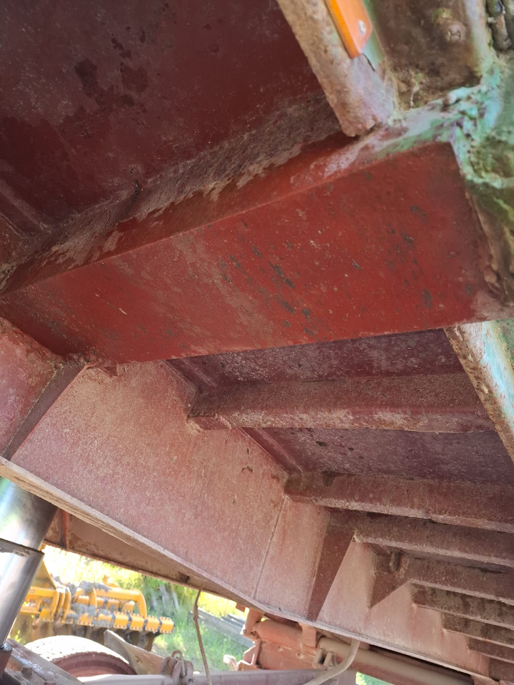 Kravas automašīna pašizgāzējs IVECO Turbostar: foto 18 Kravas automašīna pašizgāzējs IVECO Turbostar: foto 18