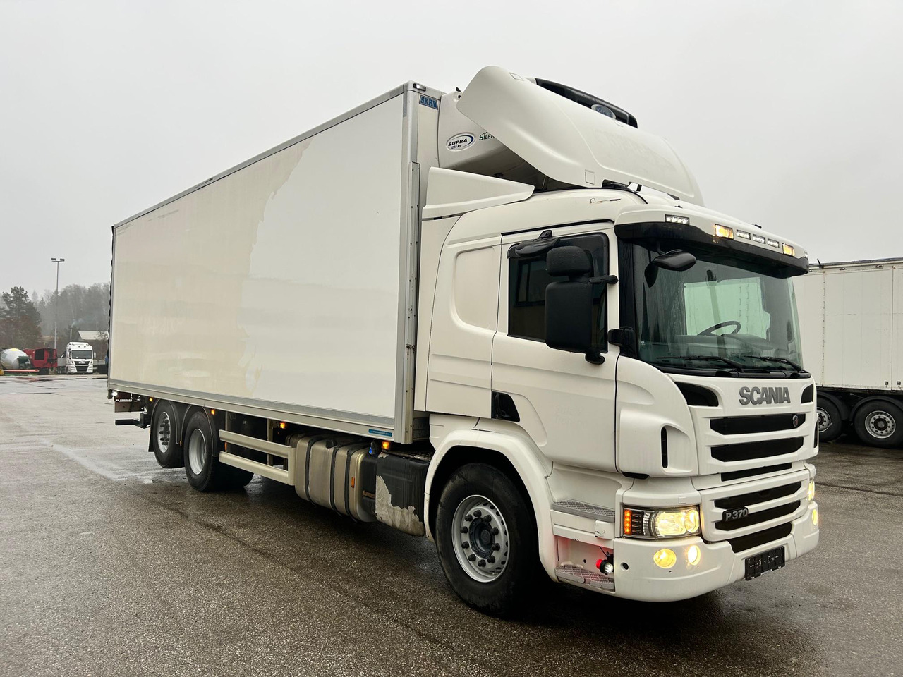 SCANIA P370 - Kravas automašīna refrižerators: foto 1 SCANIA P370 - Kravas automašīna refrižerators: foto 1