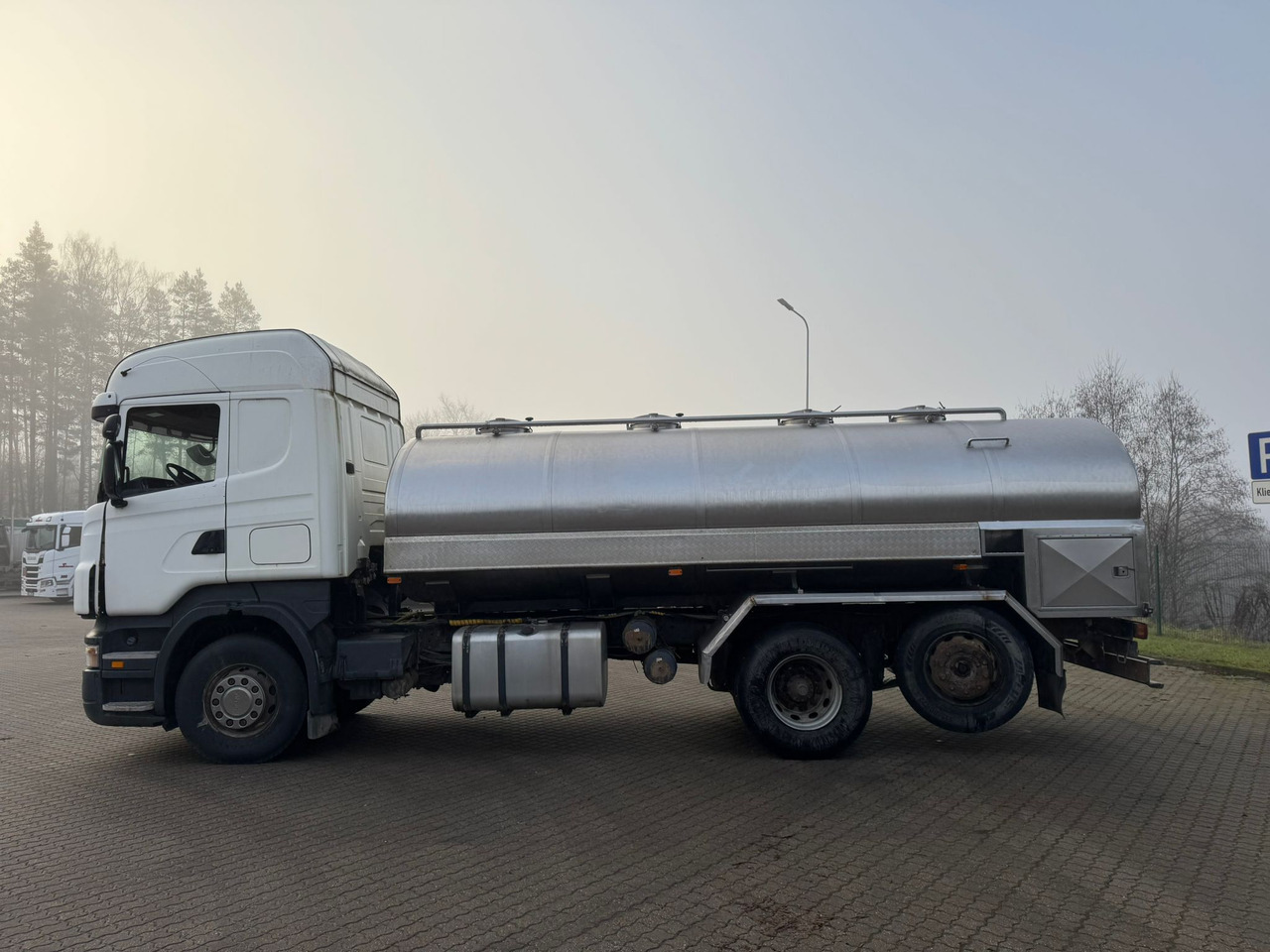 SCANIA R420 - Autocisterna: foto 1 SCANIA R420 - Autocisterna: foto 1