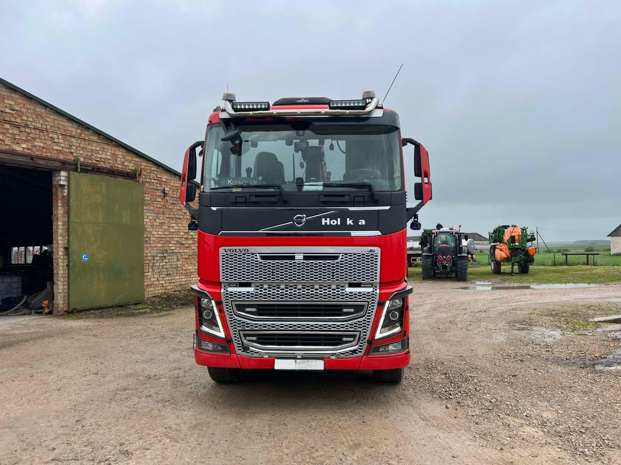 VOLVO FH16.550 - Šķeldotājs: foto 2 VOLVO FH16.550 - Šķeldotājs: foto 2