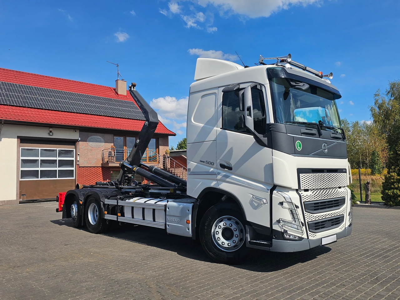 VOLVO FH500 - Pacēlājs ar āķi: foto 1 VOLVO FH500 - Pacēlājs ar āķi: foto 1