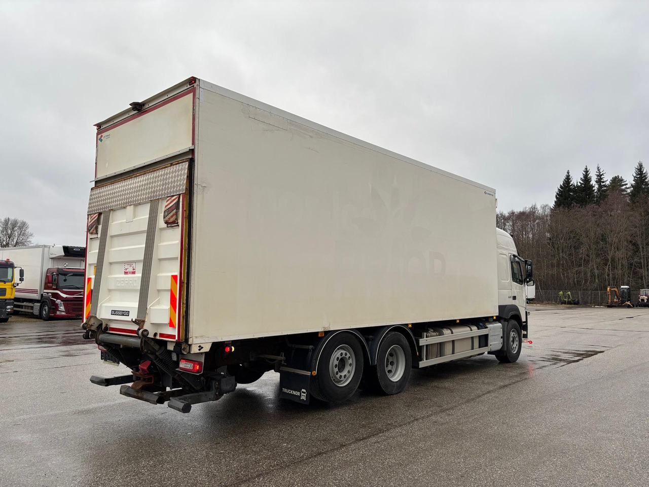 VOLVO FM500 - Kravas automašīna refrižerators: foto 3 VOLVO FM500 - Kravas automašīna refrižerators: foto 3