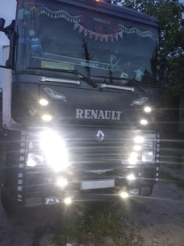 RENAULT Magnum 390 - Vilcējs: foto 4 RENAULT Magnum 390 - Vilcējs: foto 4