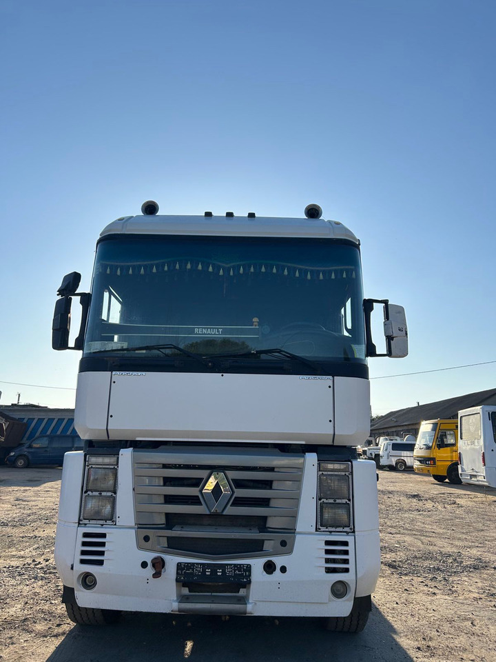 RENAULT Magnum 390 - Vilcējs: foto 2 RENAULT Magnum 390 - Vilcējs: foto 2