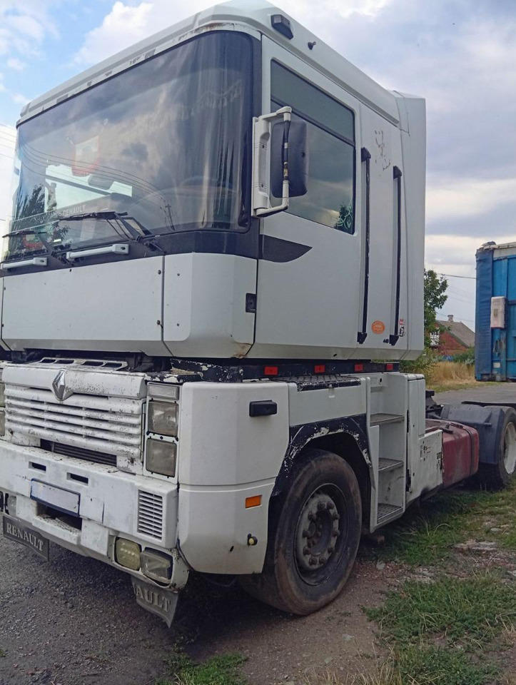 RENAULT Magnum 440 - Vilcējs: foto 3 RENAULT Magnum 440 - Vilcējs: foto 3