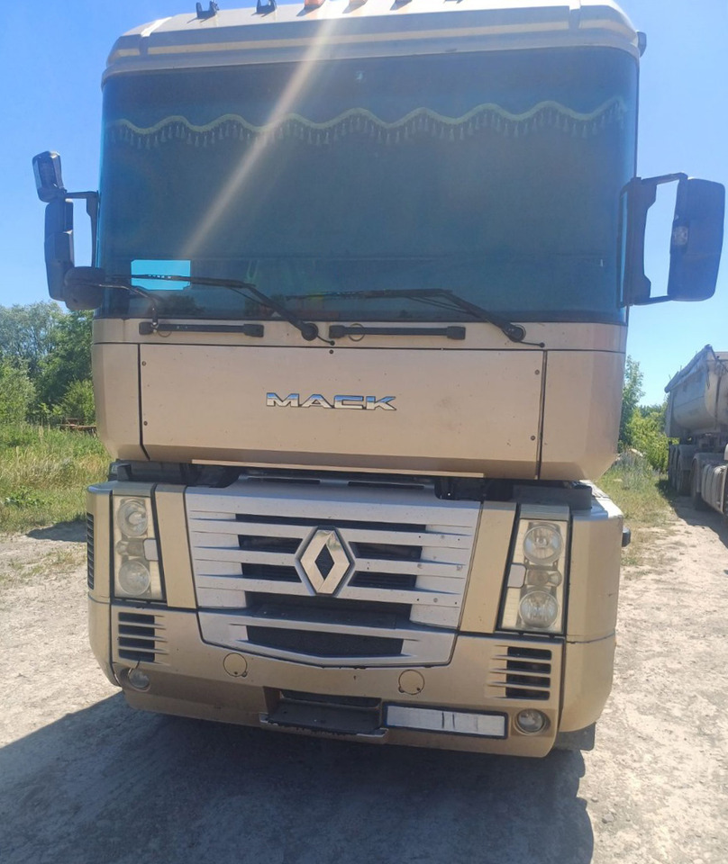 RENAULT Magnum 480 - Vilcējs: foto 3 RENAULT Magnum 480 - Vilcējs: foto 3