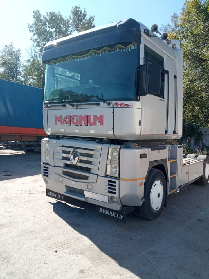 RENAULT Magnum 480 - Vilcējs: foto 3 RENAULT Magnum 480 - Vilcējs: foto 3
