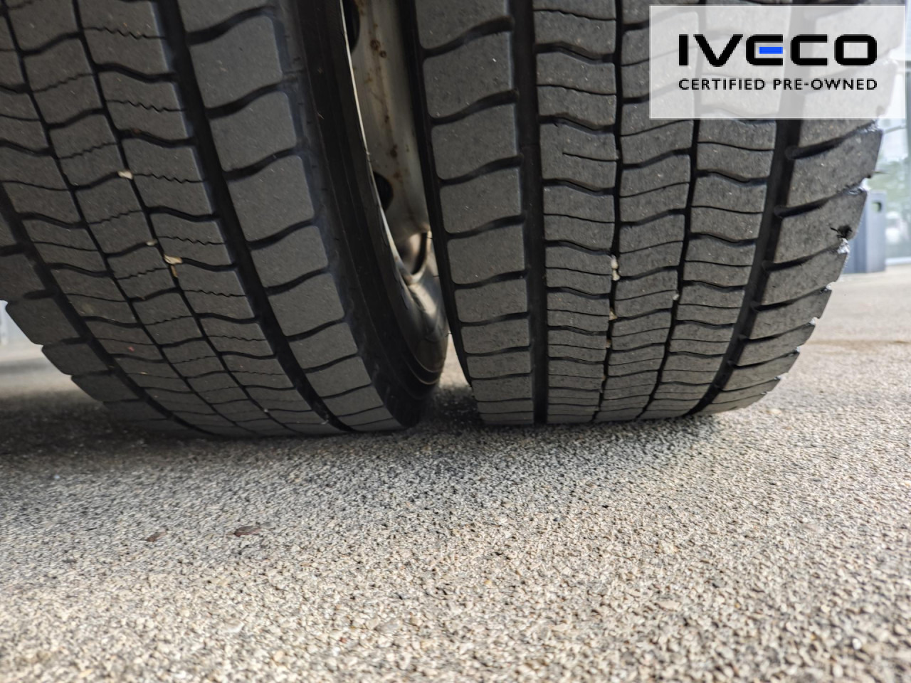 IVECO Eurocargo ML120EL22/PEVI_C Euro6 Klima Luftfeder - Kravas automašīna refrižerators: foto 5 IVECO Eurocargo ML120EL22/PEVI_C Euro6 Klima Luftfeder - Kravas automašīna refrižerators: foto 5