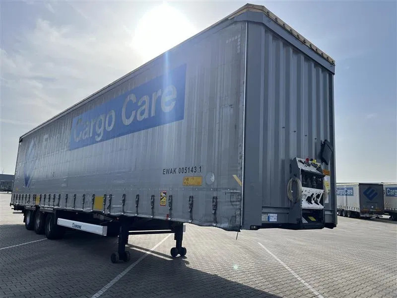 Krone 150x 2015 XL MEGA P400 HUCKEPACK - Puspiekabe slēgtā virsbūve: foto 1 Krone 150x 2015 XL MEGA P400 HUCKEPACK - Puspiekabe slēgtā virsbūve: foto 1