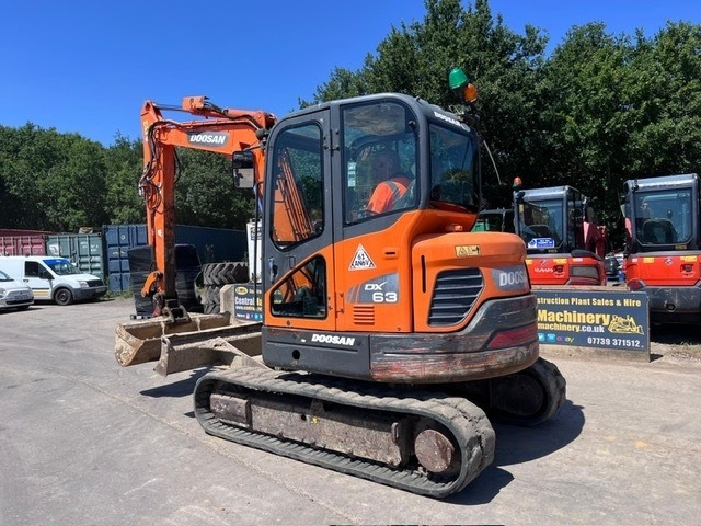 Doosan DX 63-3 - Mini-ekskavators: foto 5 Doosan DX 63-3 - Mini-ekskavators: foto 5