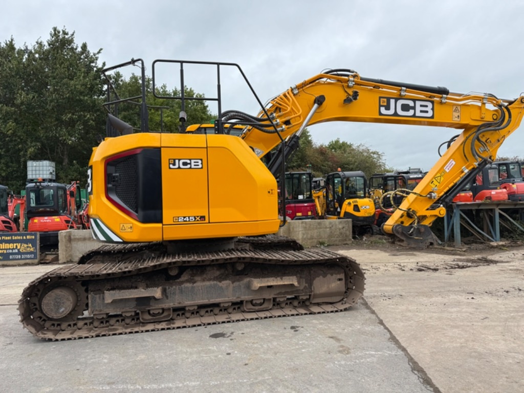 JCB 245 XR - Kāpurķēžu ekskavators: foto 1 JCB 245 XR - Kāpurķēžu ekskavators: foto 1